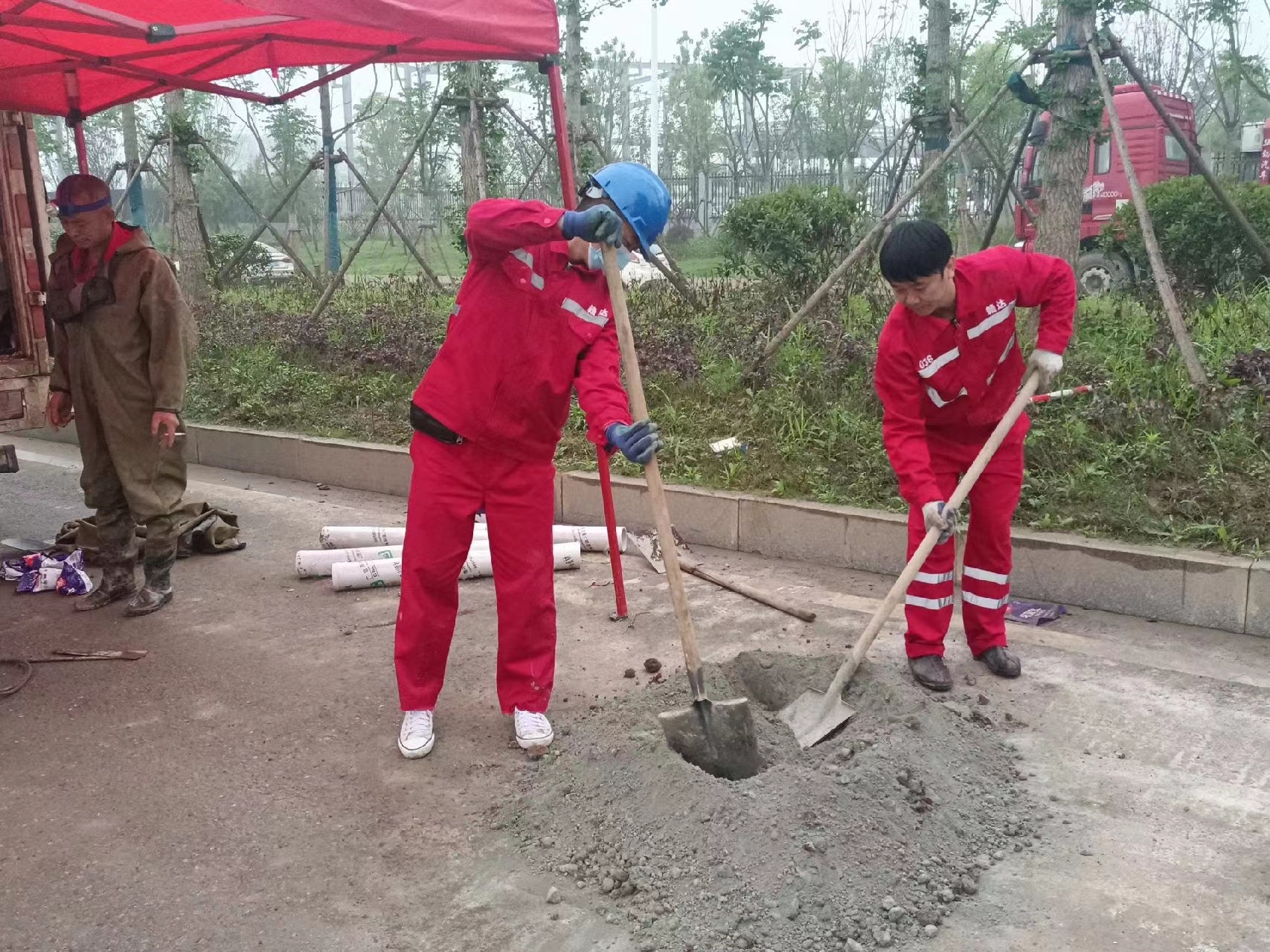 金寨管道疏通哪家好】及时进行市政管道清淤